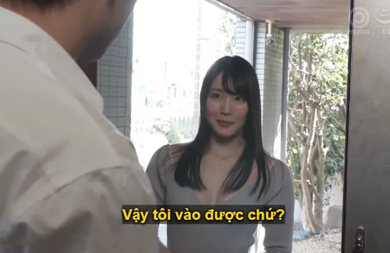 Anh chàng nhà giàu bị cô em xinh tươi hàng xóm, mới dọn về cùng chồng, dụ dỗ làm tình.